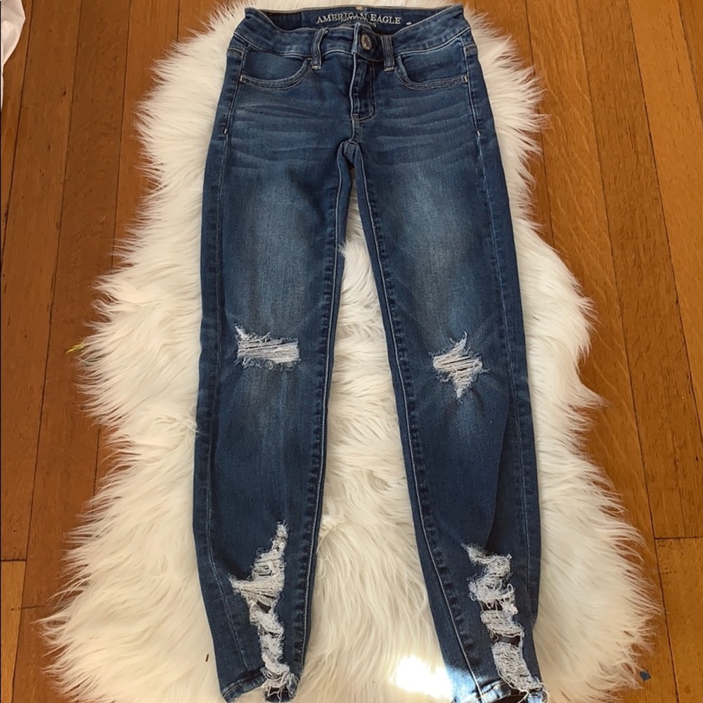 American eagle ripped jeans